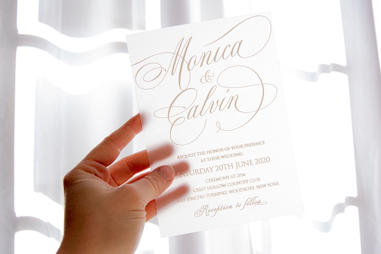 Du papier calque pour les invitations de mariage : 20 jolis modèles
