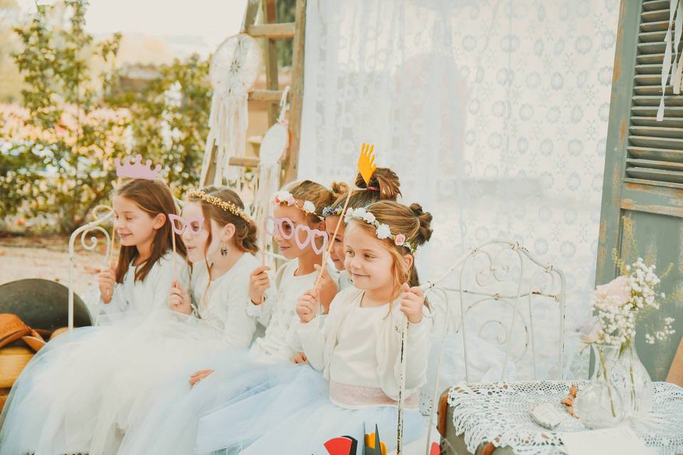 Robes de cérémonie pour les petites filles