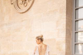 robe de mariée avec cape aérienne transparente