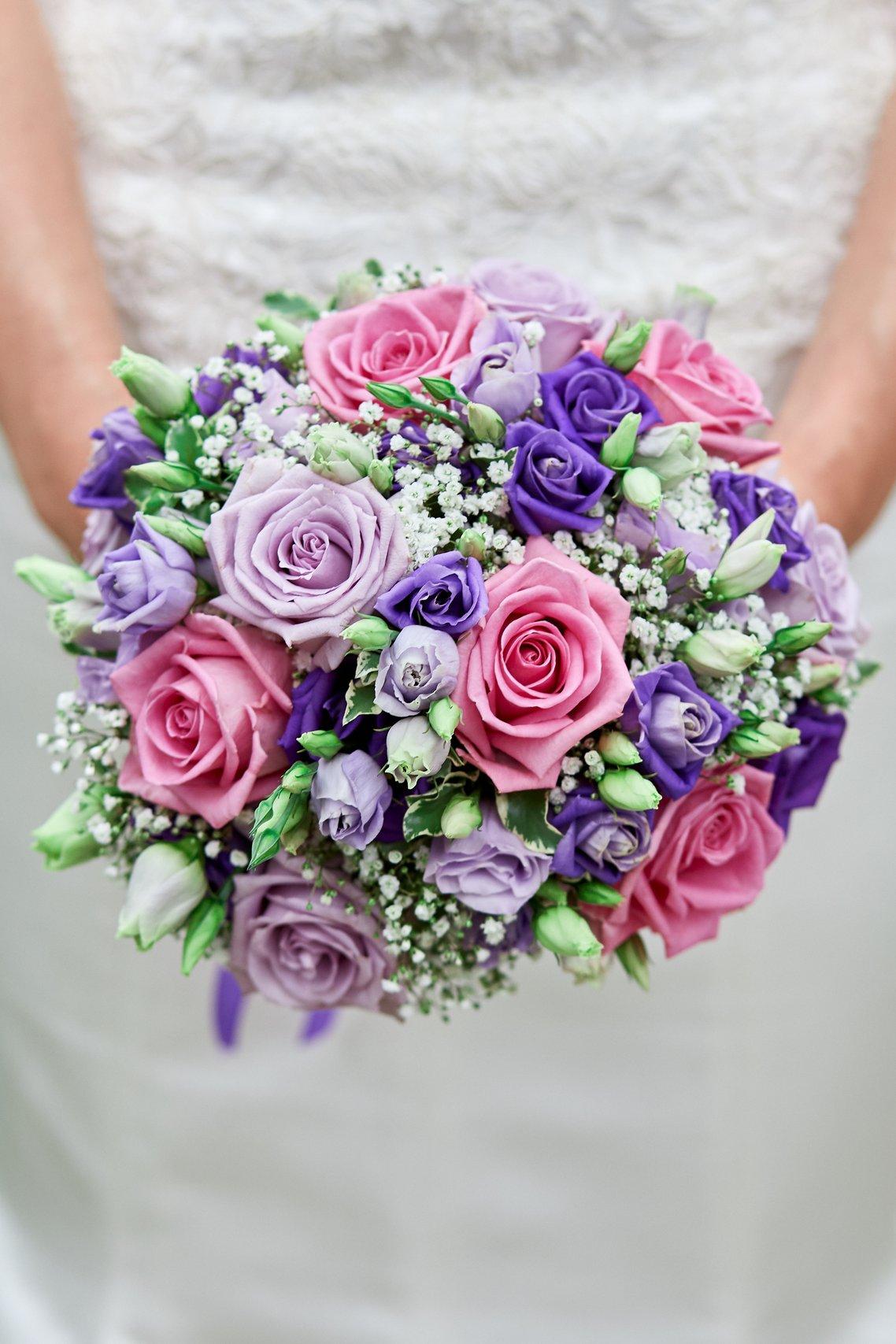 Un bouquet de mariée violet ! {Décoration Mariage} - Bouquets de