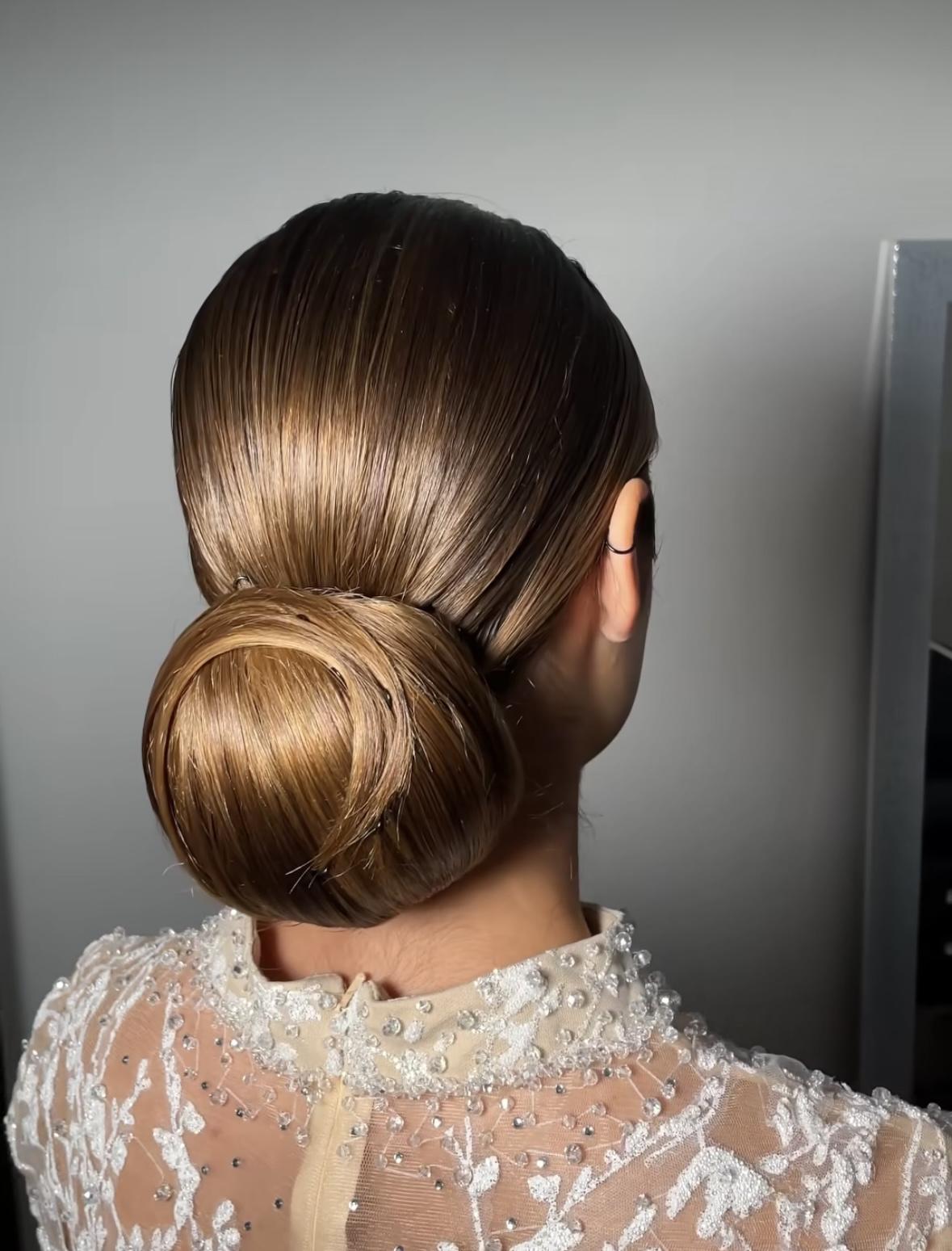 chignon bas mariage classique