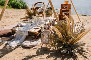 deco plage inspiration mariage mocha mousse, couleur pantone 2025