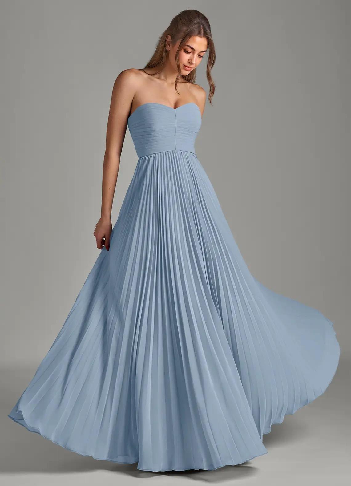 robe demoiselle d'honneur bleu ciel bustier coupe princesse