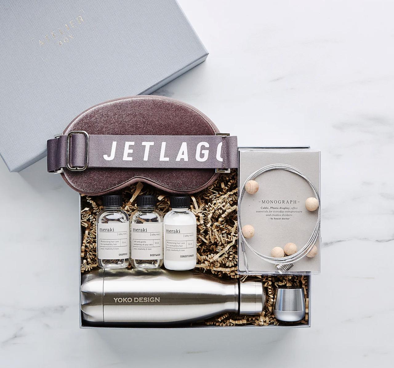 coffret cadeau couple lune de miel voyage