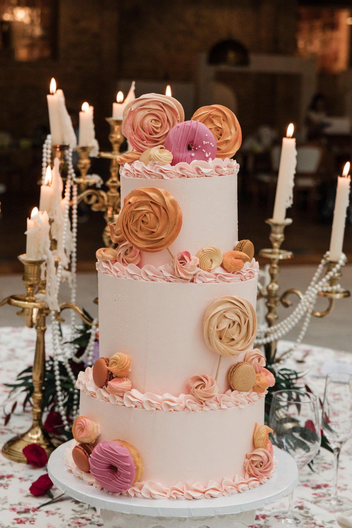 gateau de mariage de luxe roccoco