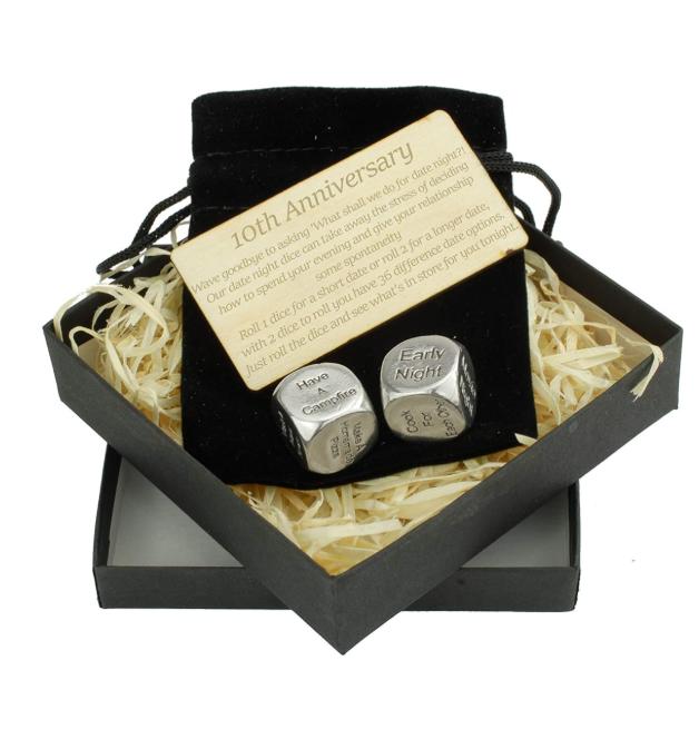 cadeau 10 ans mariage noces d'étain, paire de dés jeu de couple
