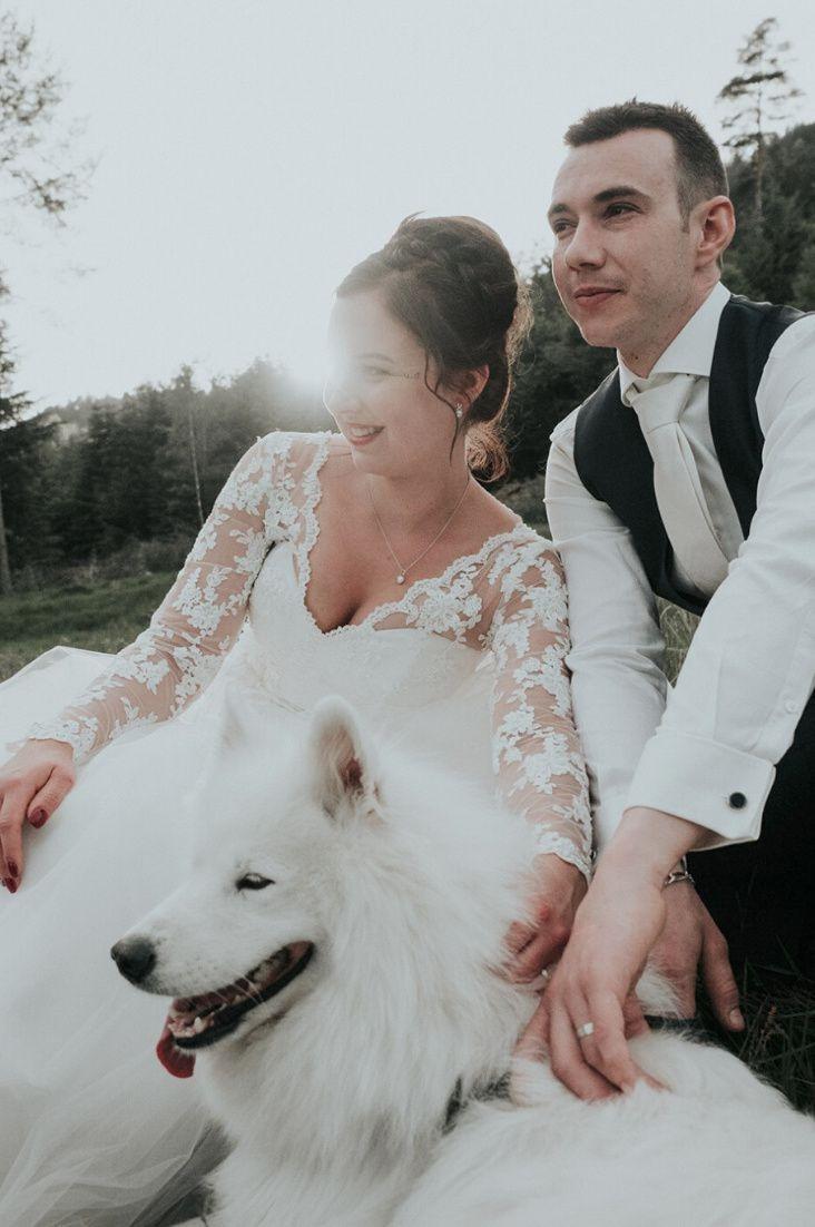 futurs mariés avec leur chien, mariage avec chien