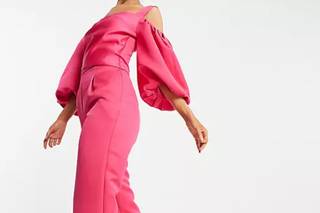 tenue pantalon invitée rose