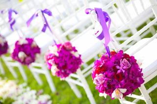 deco dopamine mariage chaises ceremonie