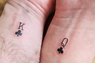 tatouage couple complementaire couronne reine et roi