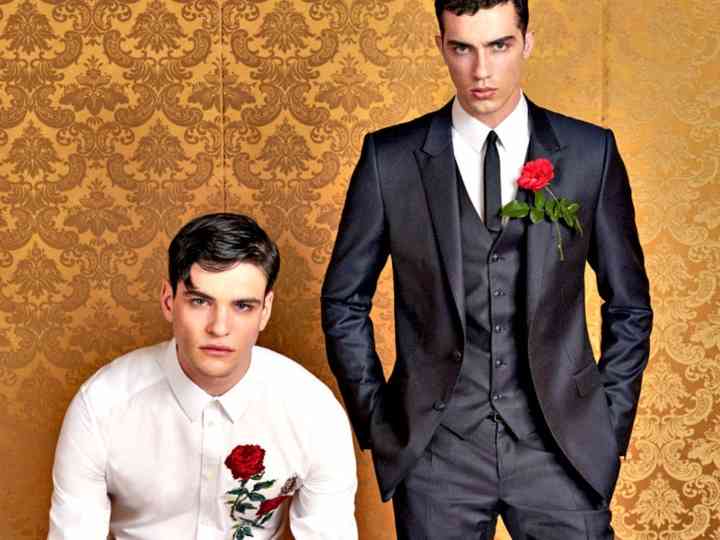 Costumes De Marie 2017 Dolce Gabbana Quand L Elegance Cotoie L
