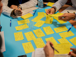 Comment faire un brainstorming (remue-méninges) pour créer du contenu ?