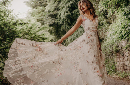 Stéphanie Allin : le glamour british pour votre robe de mariée 