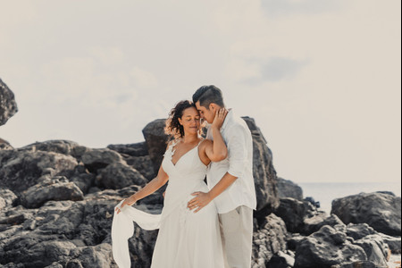 Robe de mariée plage : 50 modèles qui vont vous faire craquer