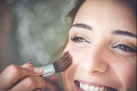 Les meilleurs blushs pour un maquillage de mariage : voici le top 5 des experts beauté !