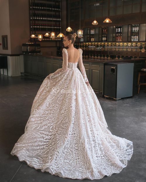 23-05, Berta Bridal