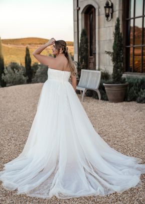 A1104, Allure Bridals