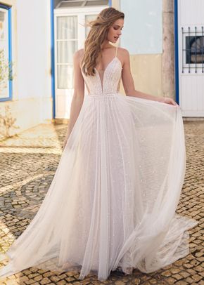 Betsy, Maggie Sottero