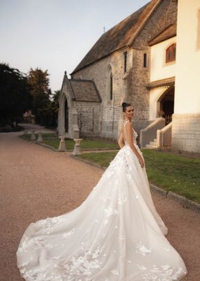 24-15, Berta Bridal