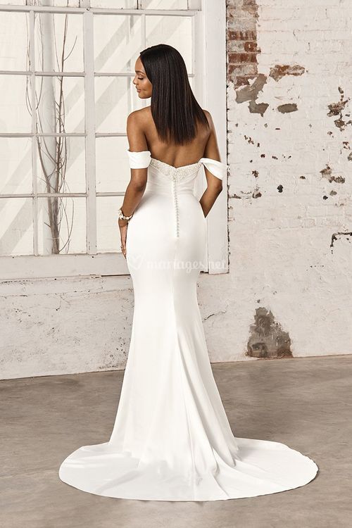 44388, Sincerity Bridal