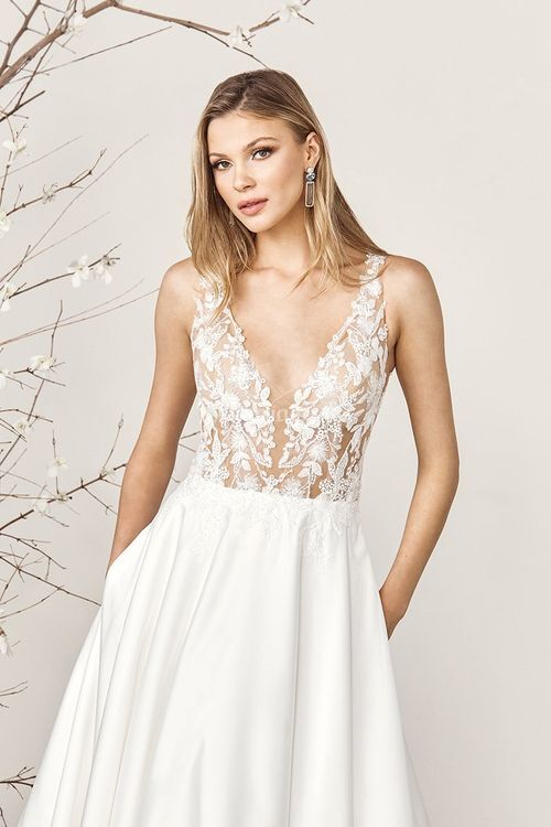 44392, Sincerity Bridal