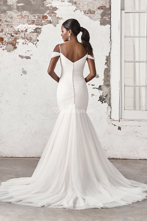 44396, Sincerity Bridal