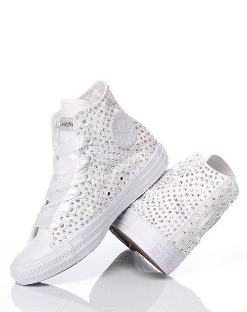 Converse Swarovski Aurora, Mimanera