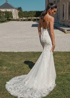 44471, Sincerity Bridal