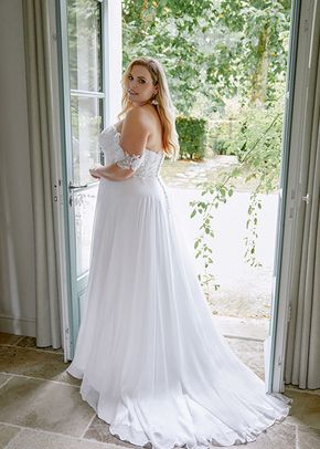 44485, Sincerity Bridal