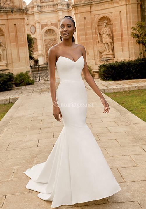 44496, Sincerity Bridal