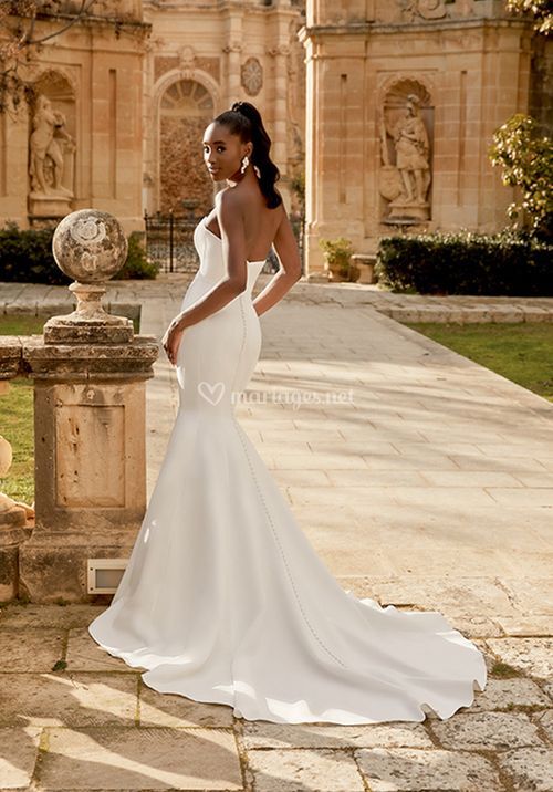 44496, Sincerity Bridal