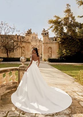 44496, Sincerity Bridal