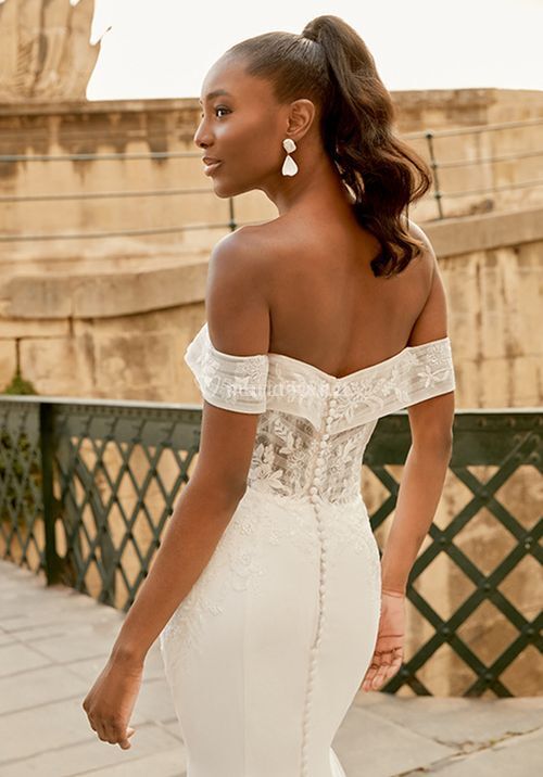 44498, Sincerity Bridal