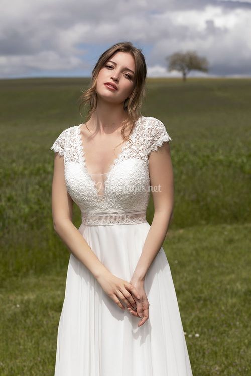 BM-22-09, Boheme from Mikonos By The Sposa Group Italia