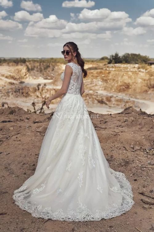 2202, Annais Bridal