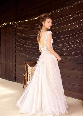 Pinucia, Annais Bridal