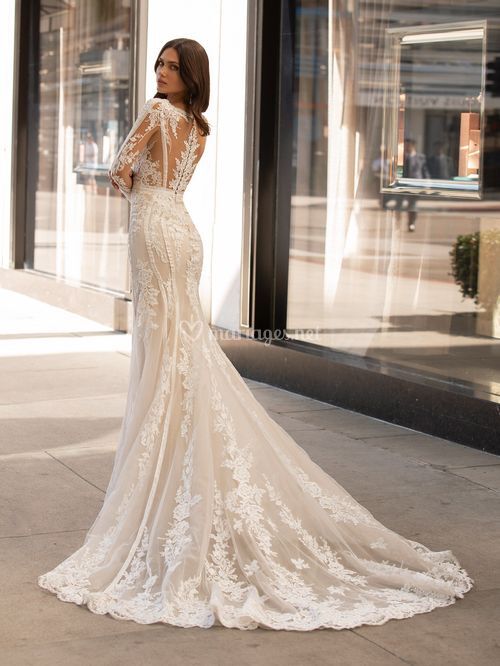 ANDREWS, Pronovias