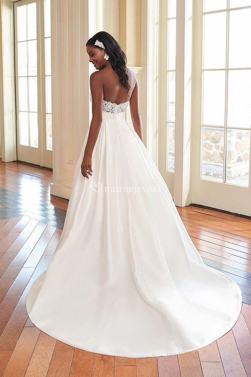 44298, Sincerity Bridal