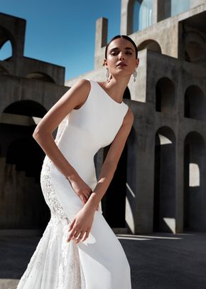 TYRA, Atelier Pronovias