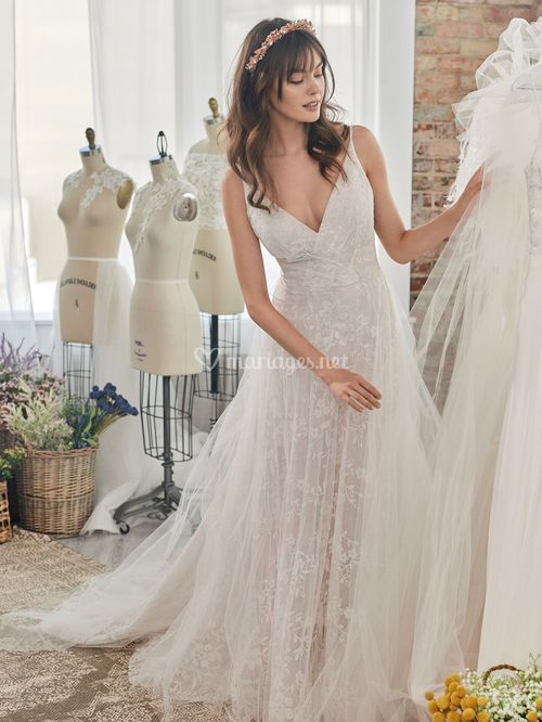 Keris, Maggie Sottero