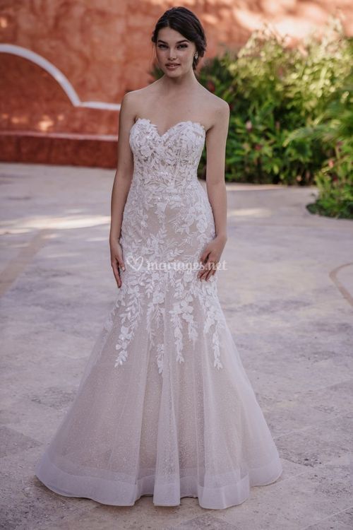 9960, Allure Bridals