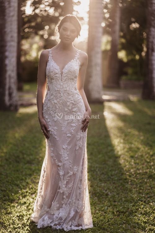 9957, Allure Bridals