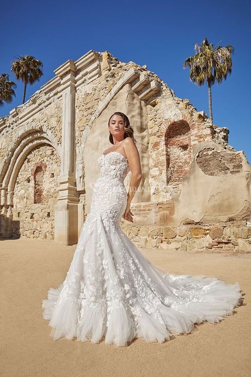 PAULINA, Casablanca Bridal