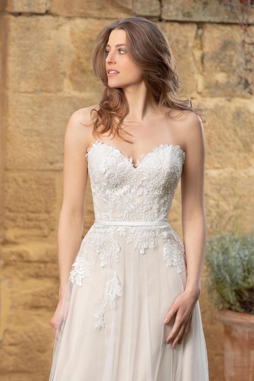 235-01, Just For You By The Sposa Group Italia