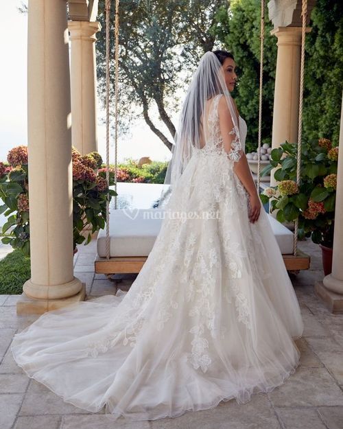 2440V, Casablanca Bridal