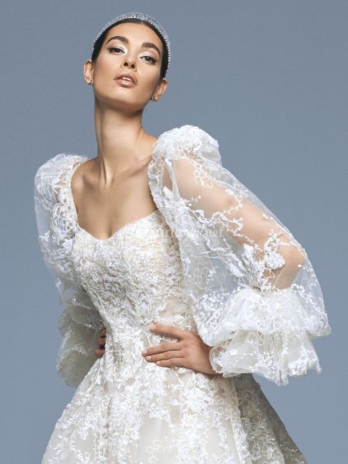 CHANDLER, Pronovias