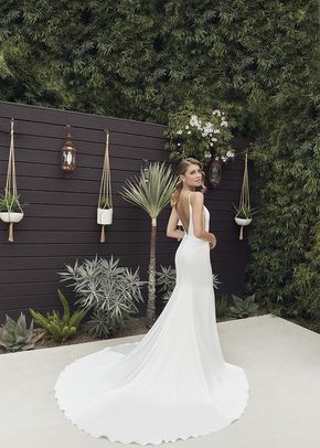 PORTIA, Casablanca Bridal