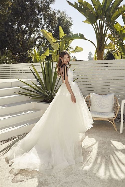 BRADSHAW SKIRT, Casablanca Bridal