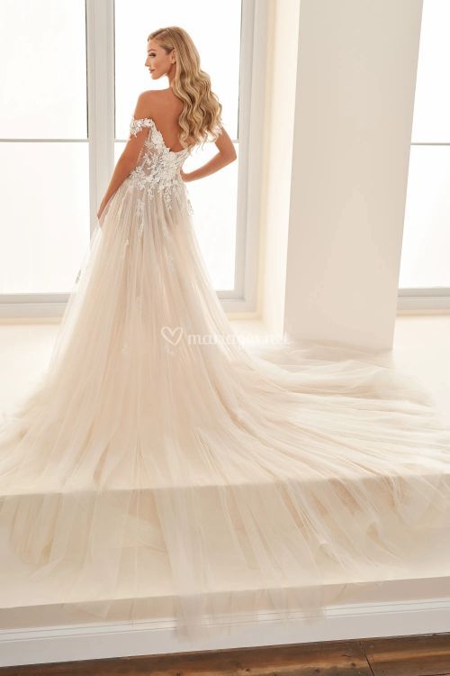 E2528, Mon Cheri Bridals