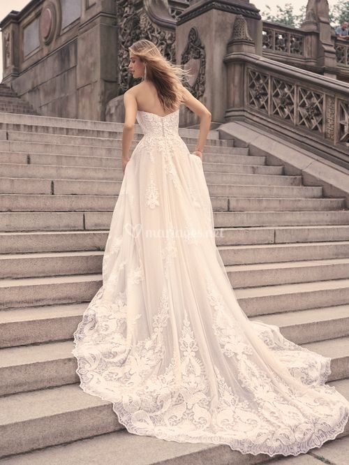 Ulanda, Maggie Sottero